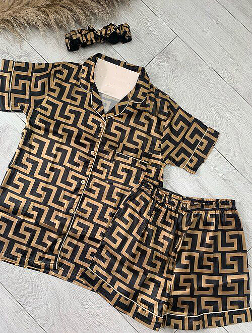 Iconic Maze Print Button-Up Set with Bandana