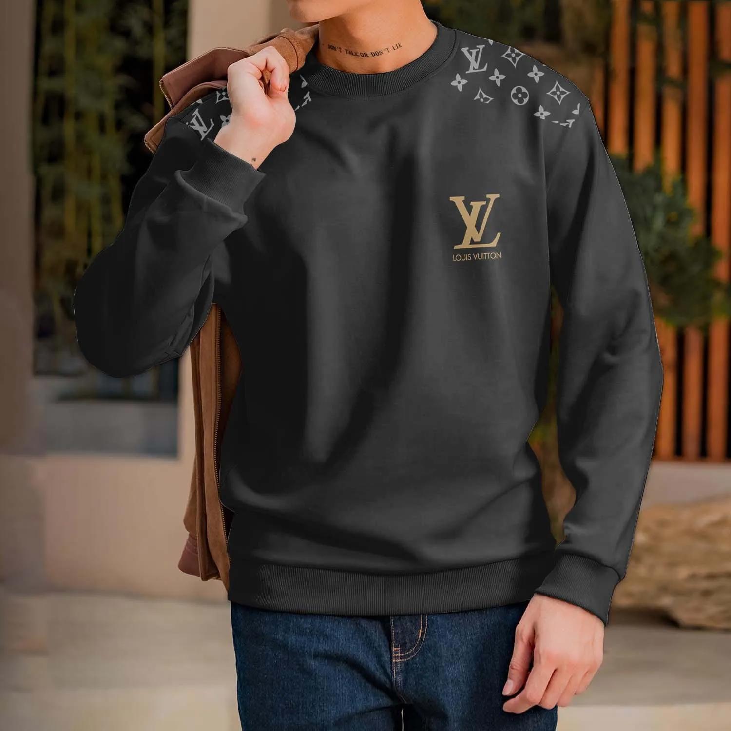 LOUIS VUITTON Limited Edition Sweatshirt LUX-WY-00KARS3JXR