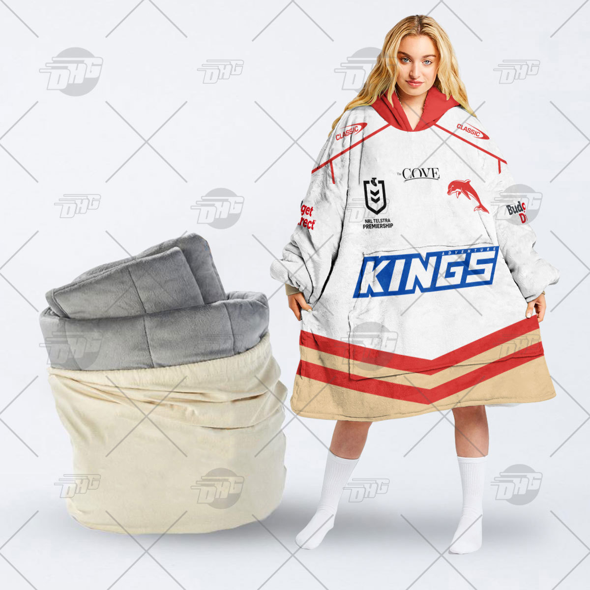 Oodie Adventure Kings Statement Blanket White and Red