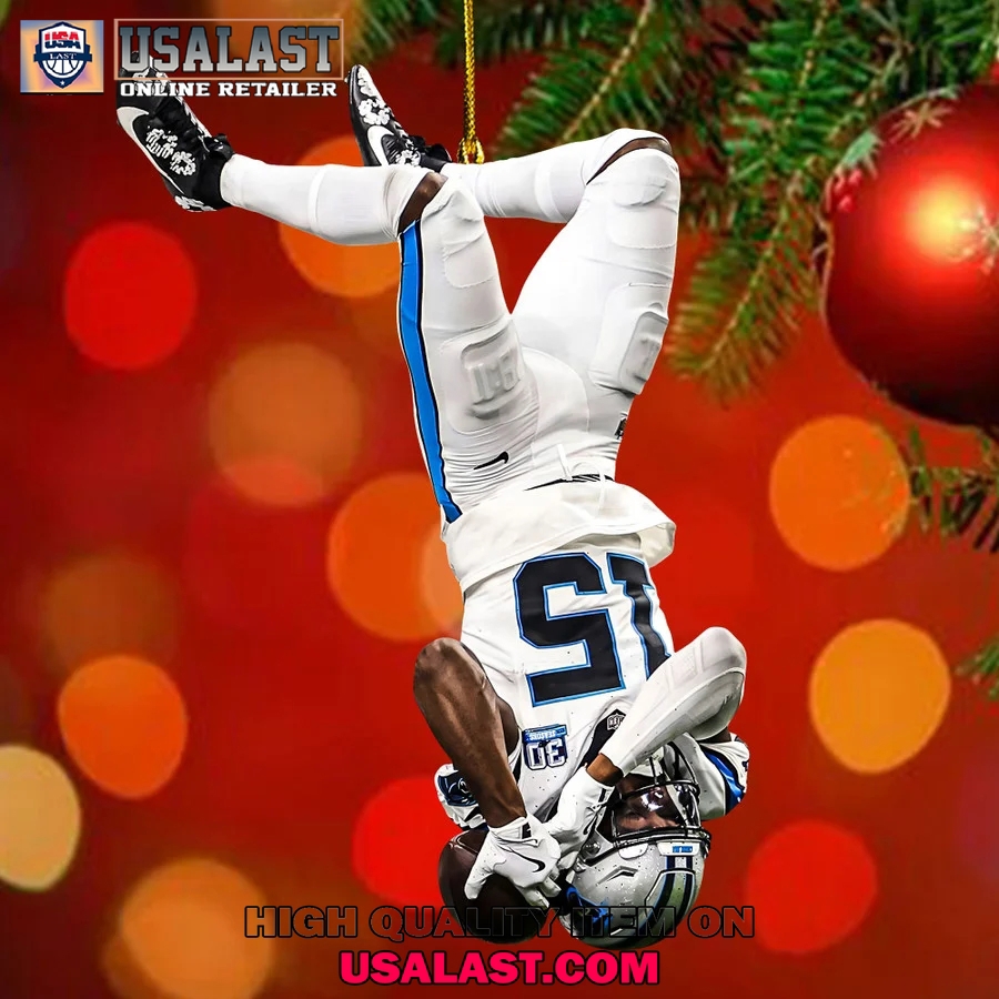 USALAST Modern Statement Ornament Football Player Figurine