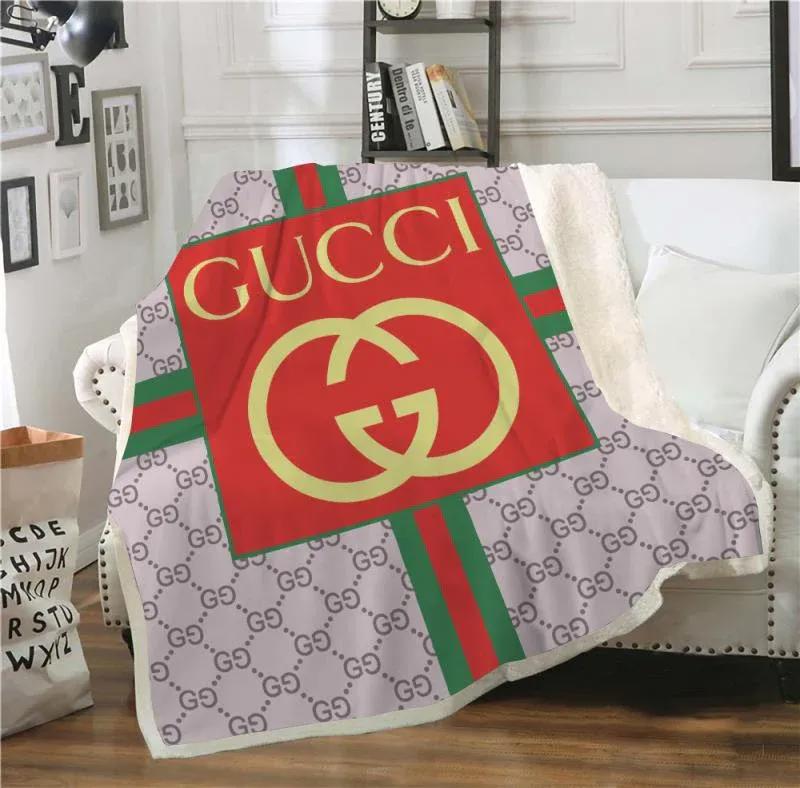 
                gucci hot fashion luxury brand fleece blanket comfortable blanket
            