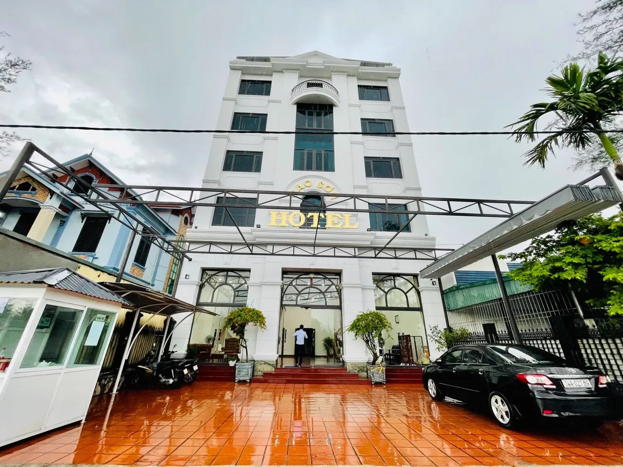 VLA hoàn tất việc mua khách sạn 7 tầng tại Quảng Ninh.