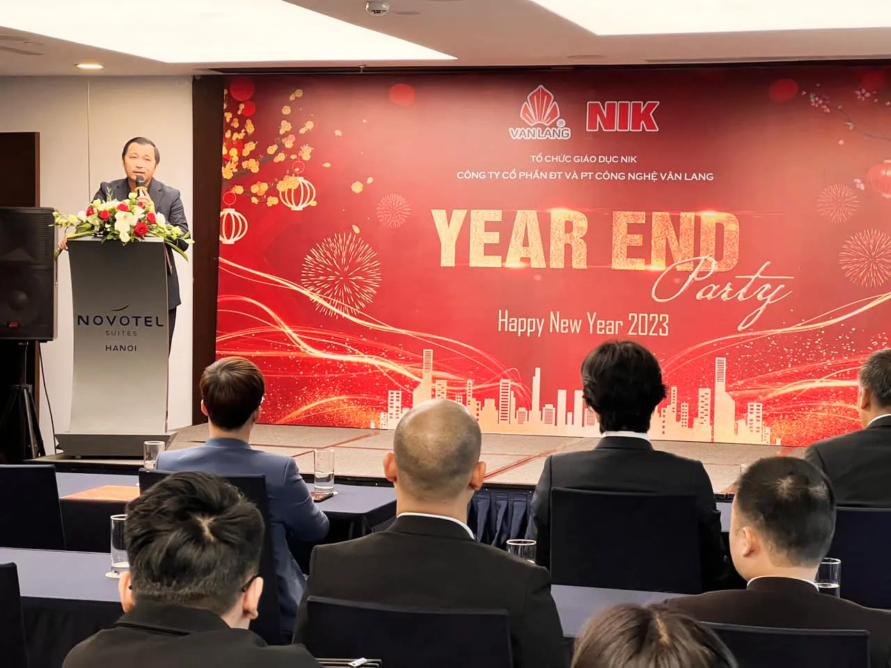 VLA & NIK tổ chức họp tất niên cuối năm 2022