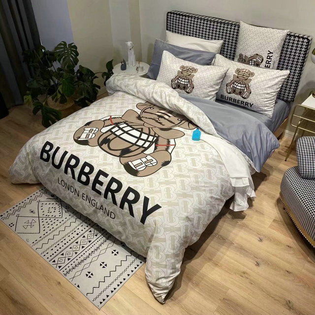 Burberry London Bedding Set