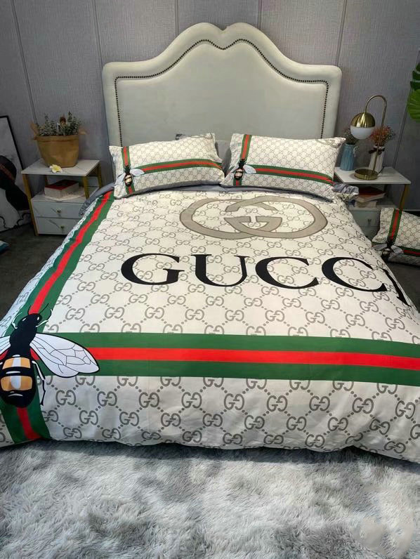 Gucci bee luxury brand bedding set bedspread duvet cover set home decor hn