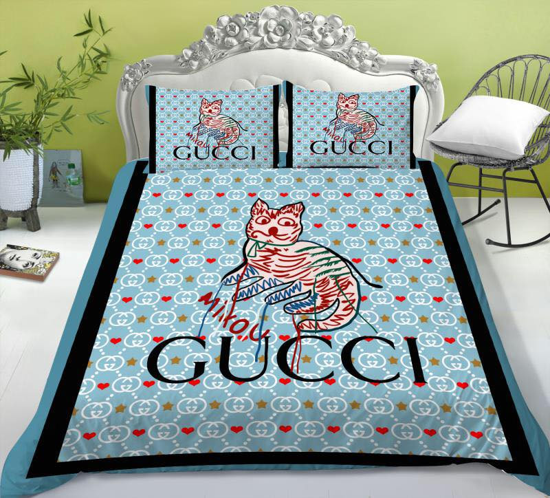 Gucci cat luxury brand high-end bedding set home decor ht #1
