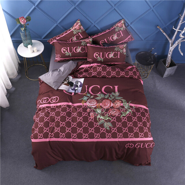 Gucci red wine luxury brand bedding set bedspread duvet cover set home decor hn
