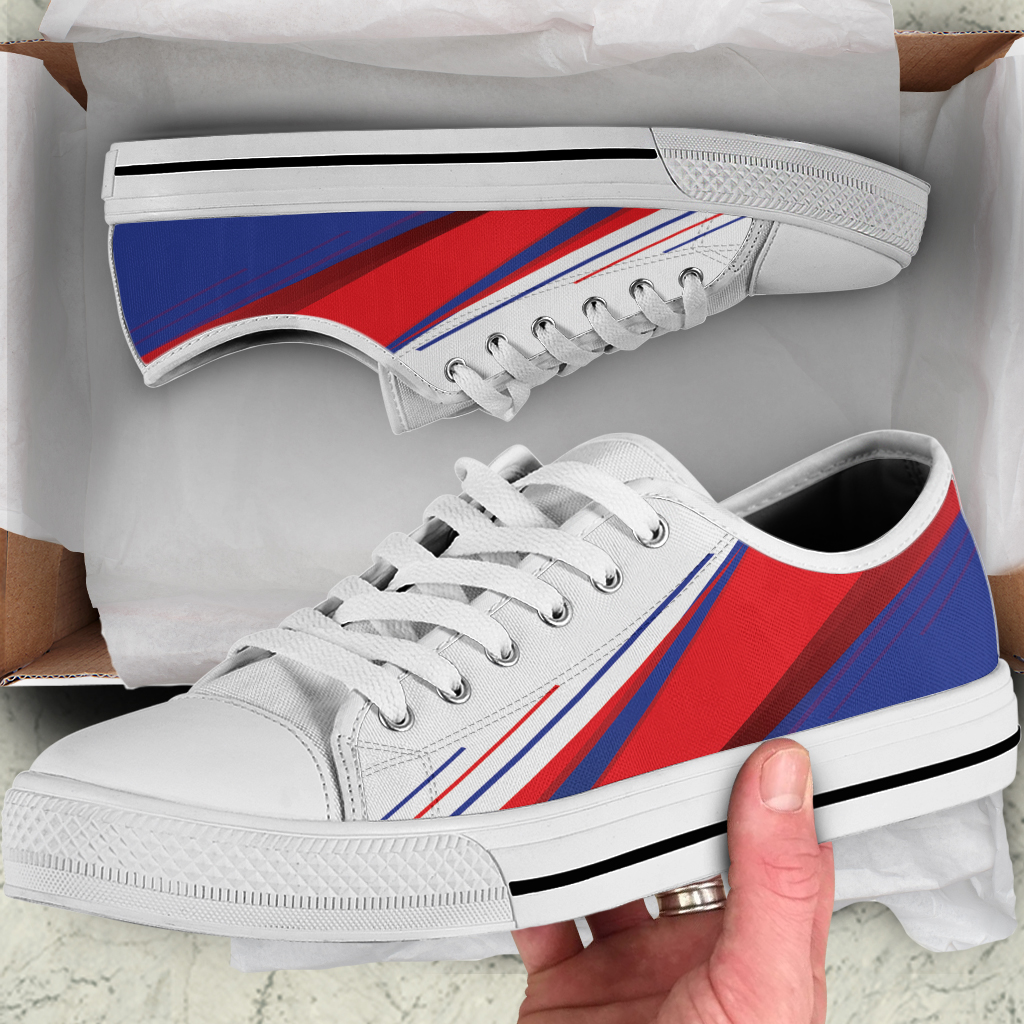 Low Top Canvas Shoes