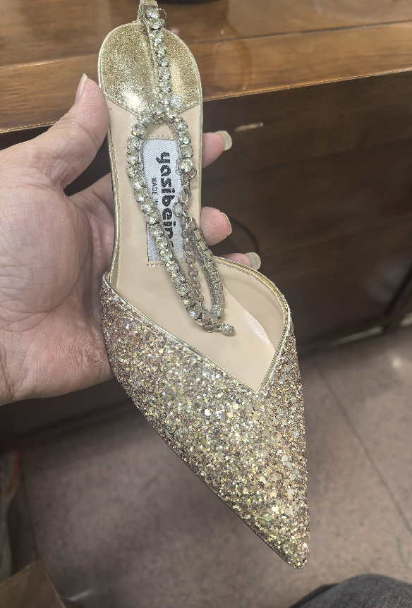 Crystal Chain Pointed-Toe Heels