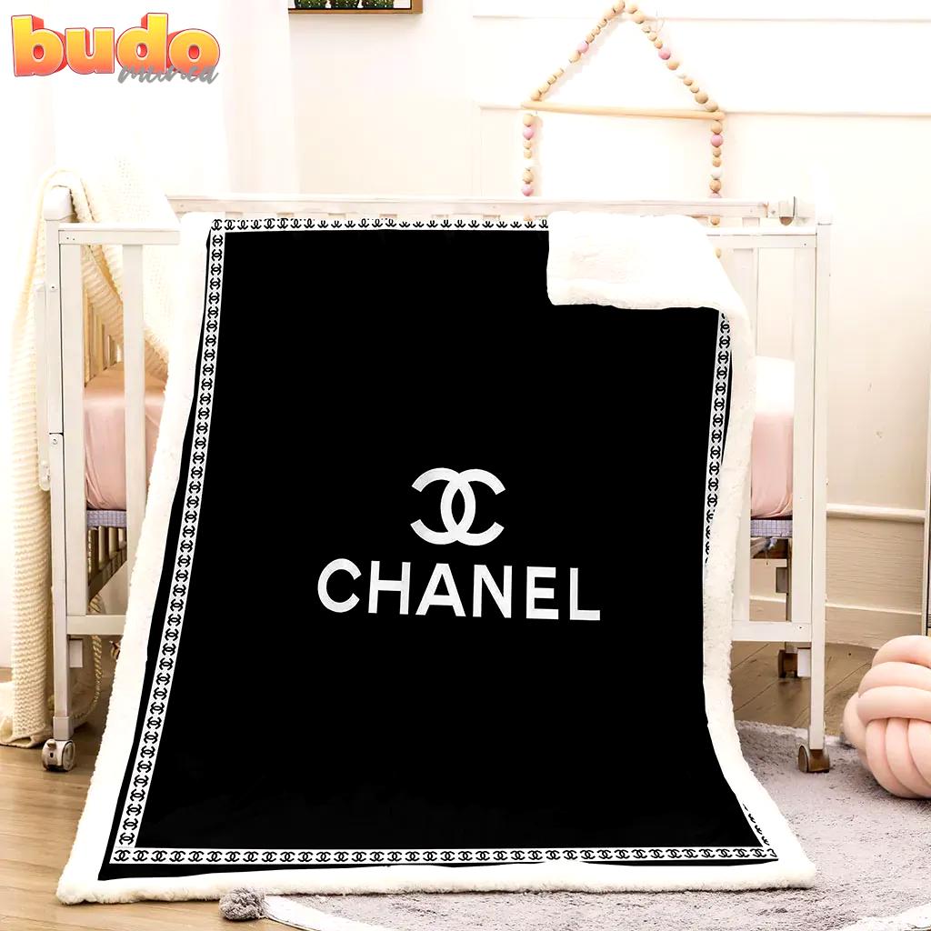 Chanel logo black luxury brand premium blanket fleece home decor