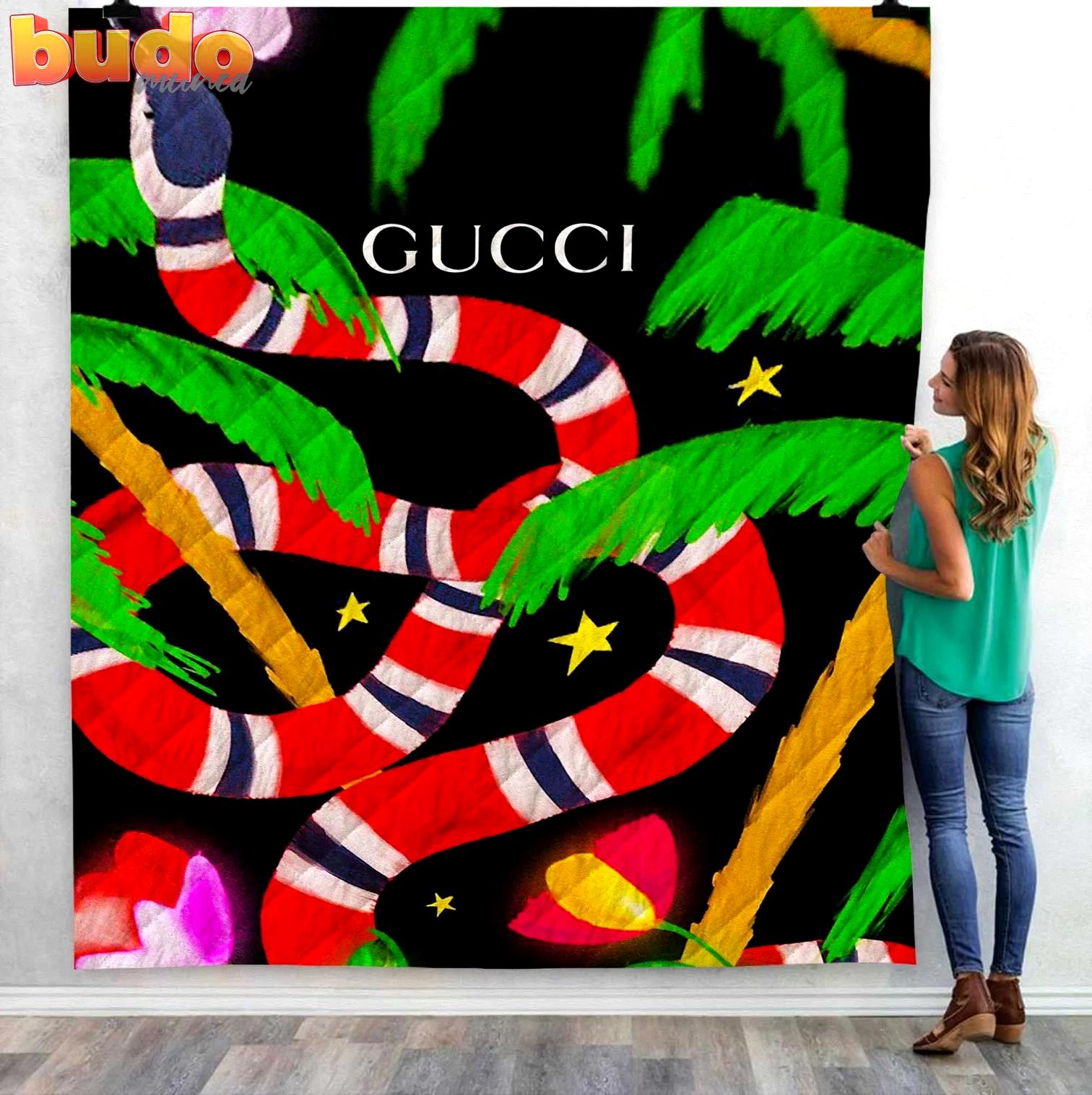 Gucci big snake fashion logo luxury brand blanket fleece home decor