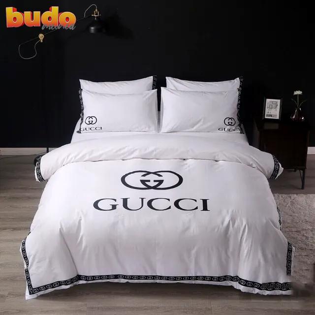 Gucci luxury brand white bedding set bedspread duvet cover set home decor
