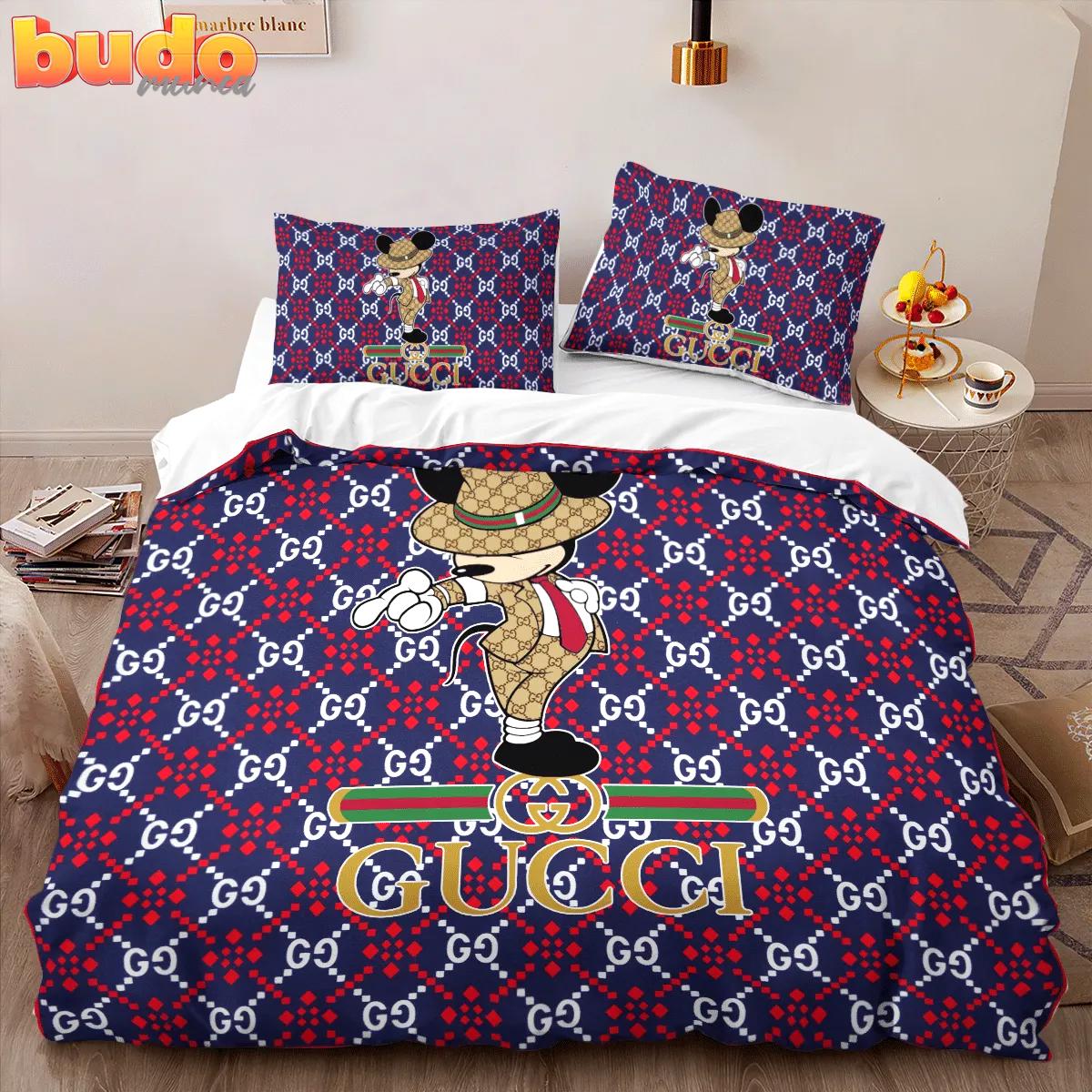 Gucci mickey hot fashion logo premium luxury brand high-end bedding set lv home decor