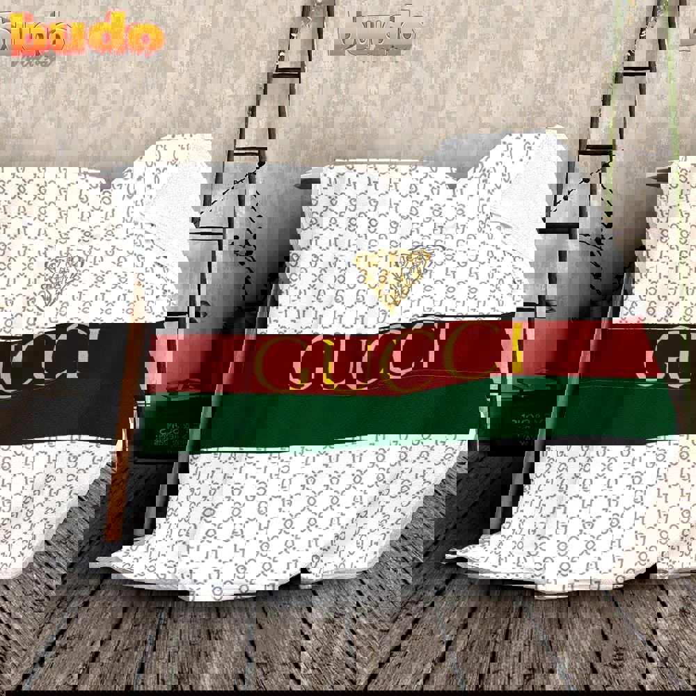 Gucci white fashion logo luxury brand premium blanket fleece home decor