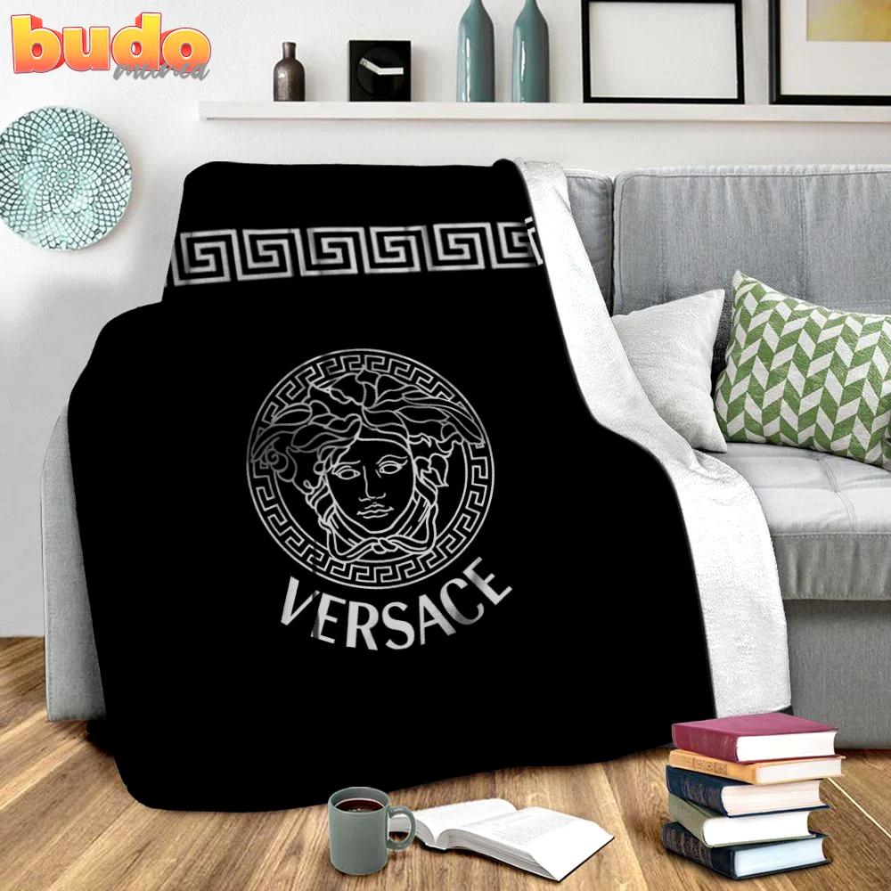 Versace black logo fashion luxury brand premium blanket fleece home decor