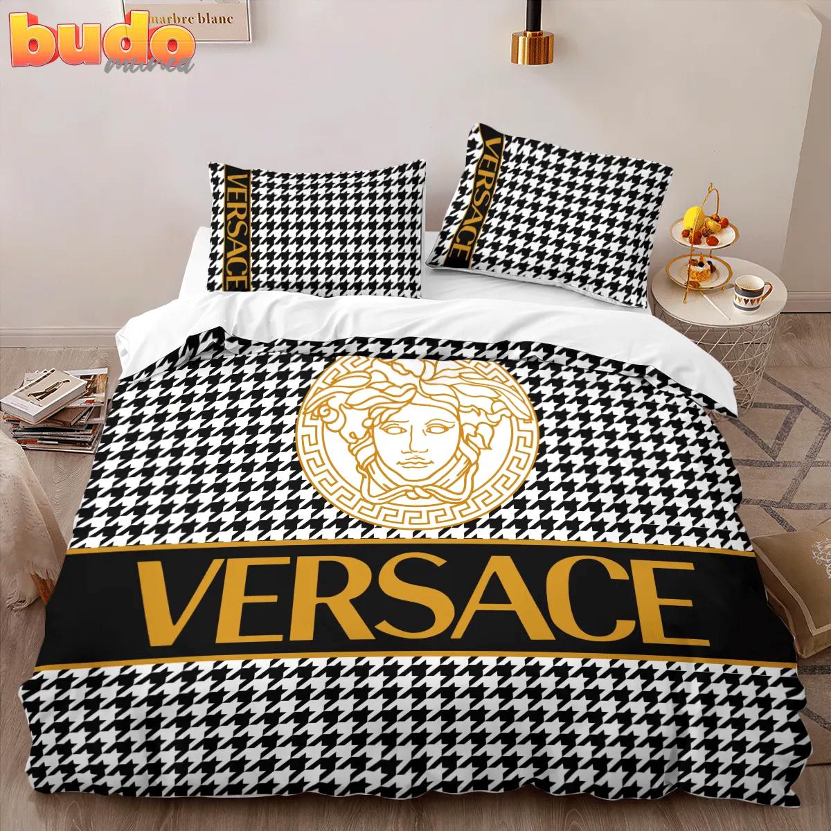 Versace luxury brand logo high-end bedding set lv home decor