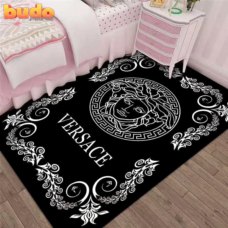 
                versace medusa black white pattern luxury fashion luxury brand rug carpet home decor
            