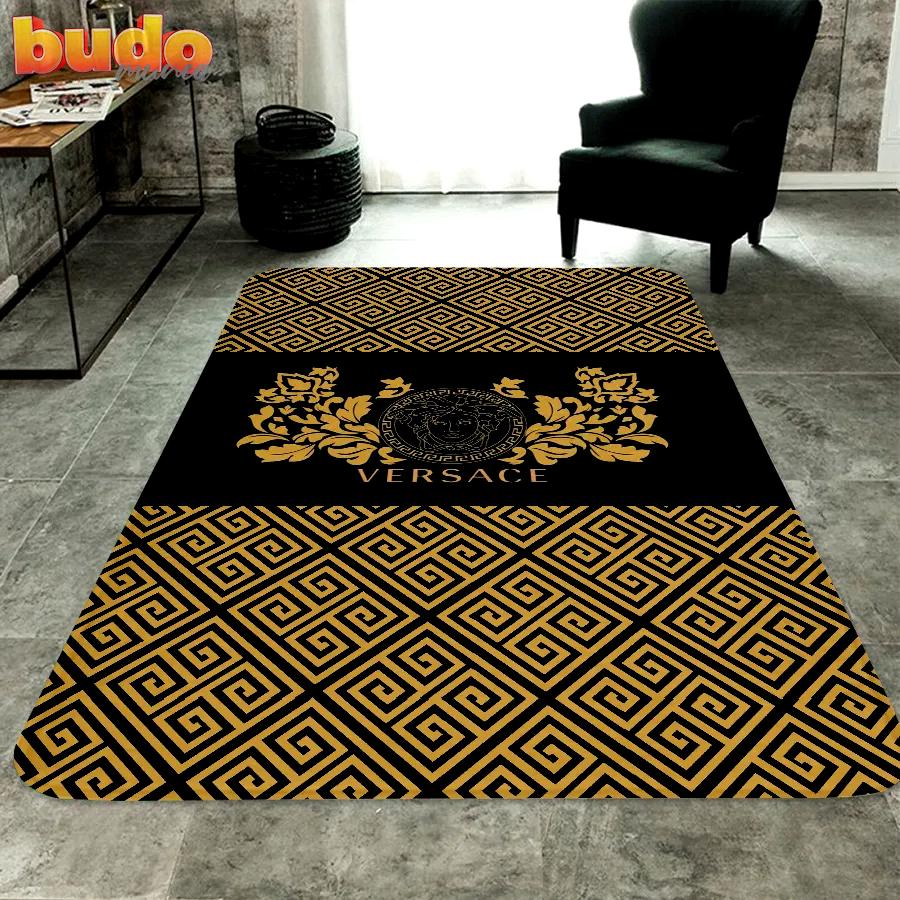 
                versace medusa pattern luxury fashion luxury brand premium rug carpet home decor
            