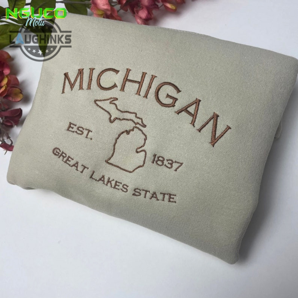 Michigan embroidered sweatshirt great lakes crewneck embroidery tshirt sweatshirt hoodie gift