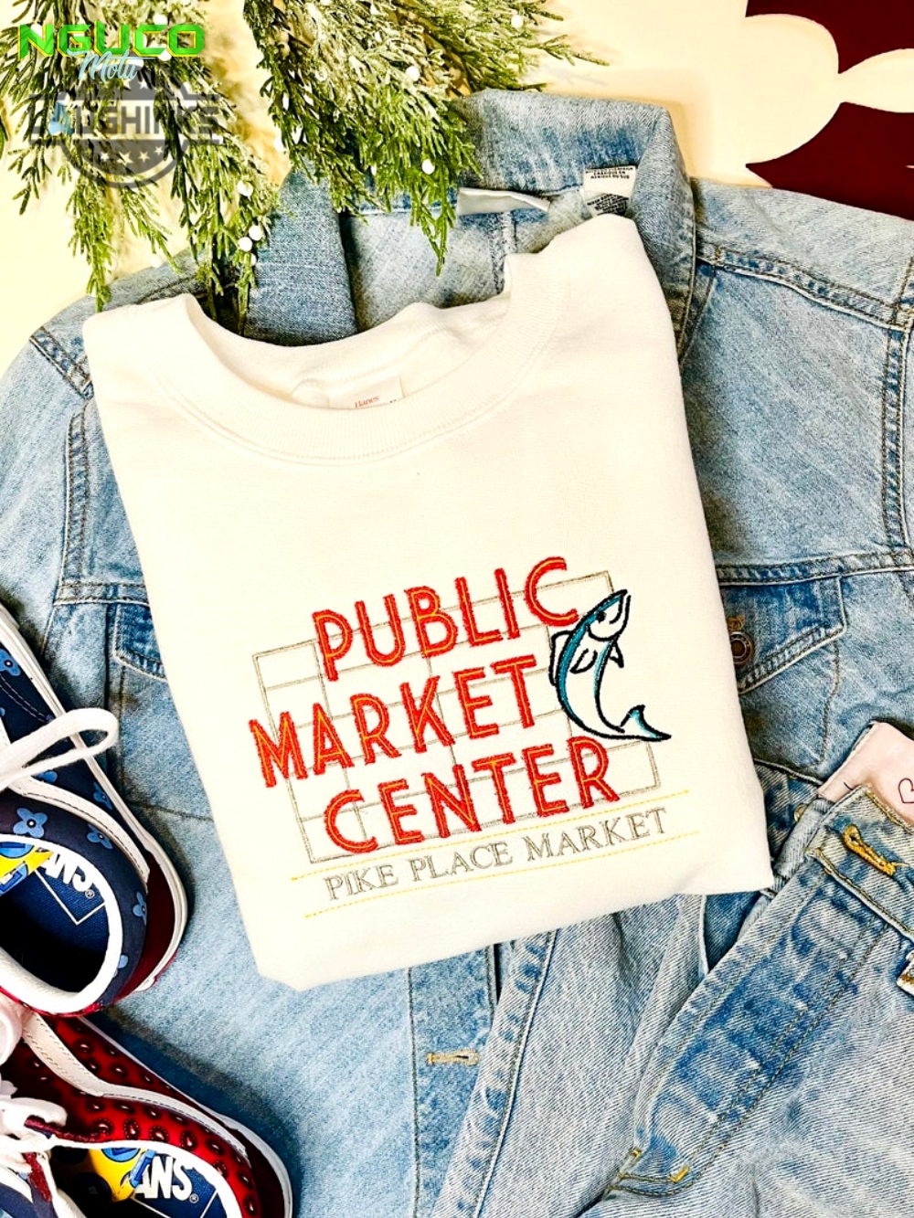 Pike place market center embroidered crewneck seattle crewneck farmers market sweatshirt embroidery tshirt sweatshirt hoodie gift