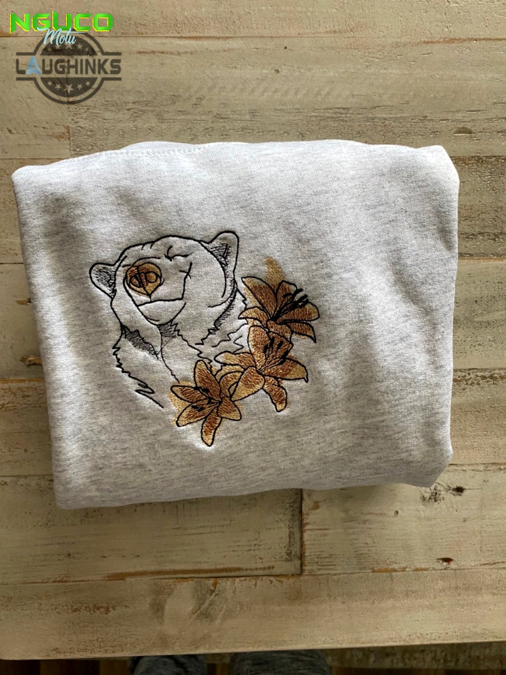Romantic bear embroidered crewneck cute vintage sweatshirt  trendy crewneck embroidery tshirt sweatshirt hoodie gift