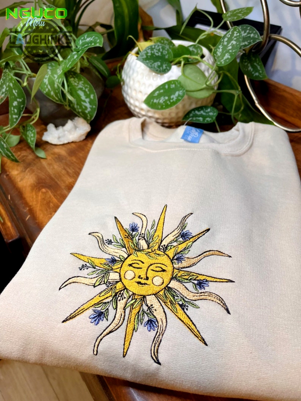 Tan floral sun embroidered crewneck  celestial sweatshirt  boho cottagecore apparel embroidery tshirt sweatshirt hoodie gift