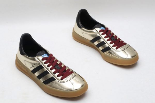 Adidas x gucci gazelle metallic gold