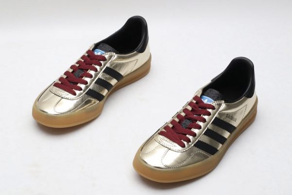 Adidas x gucci gazelle metallic gold
