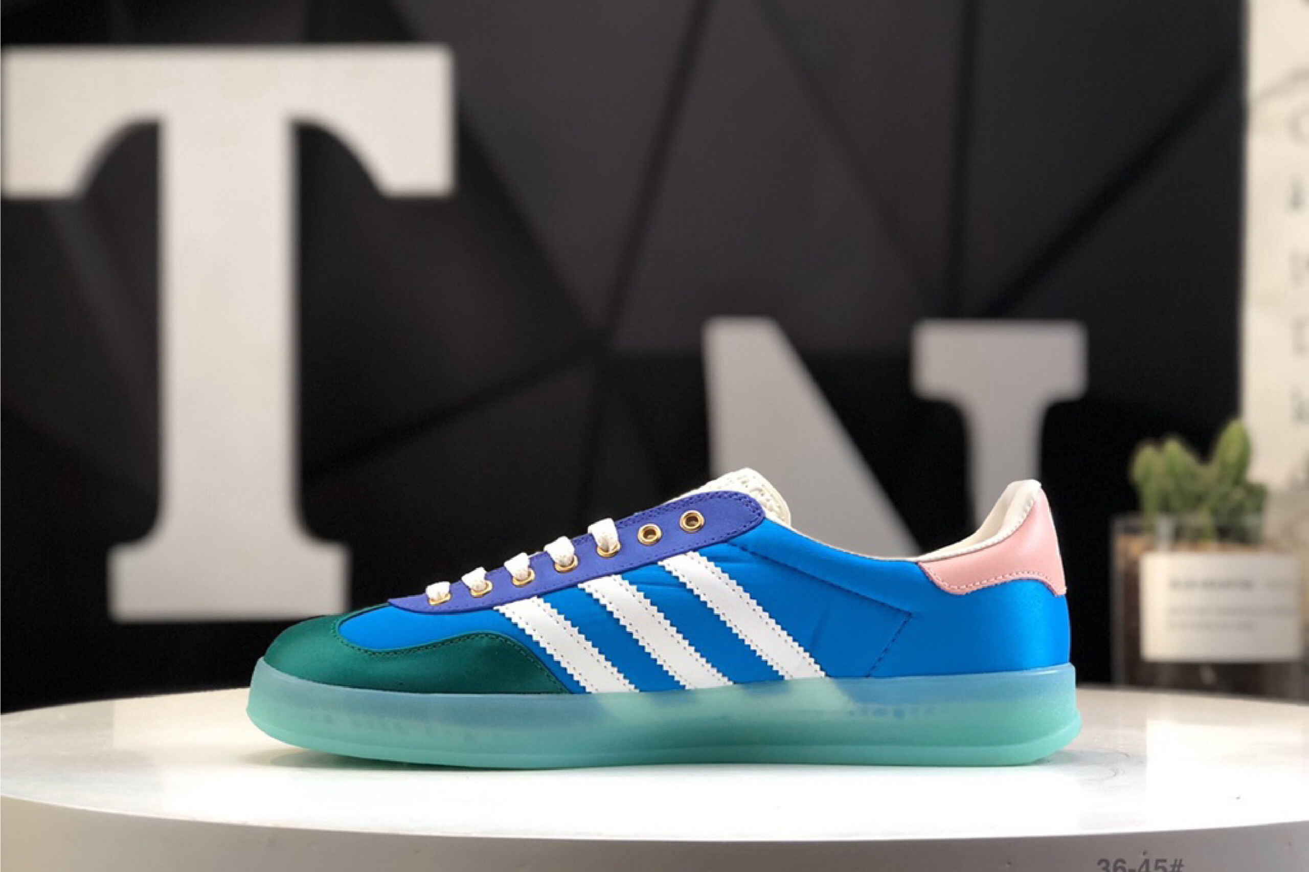 Adidas x gucci gazelle multicolor