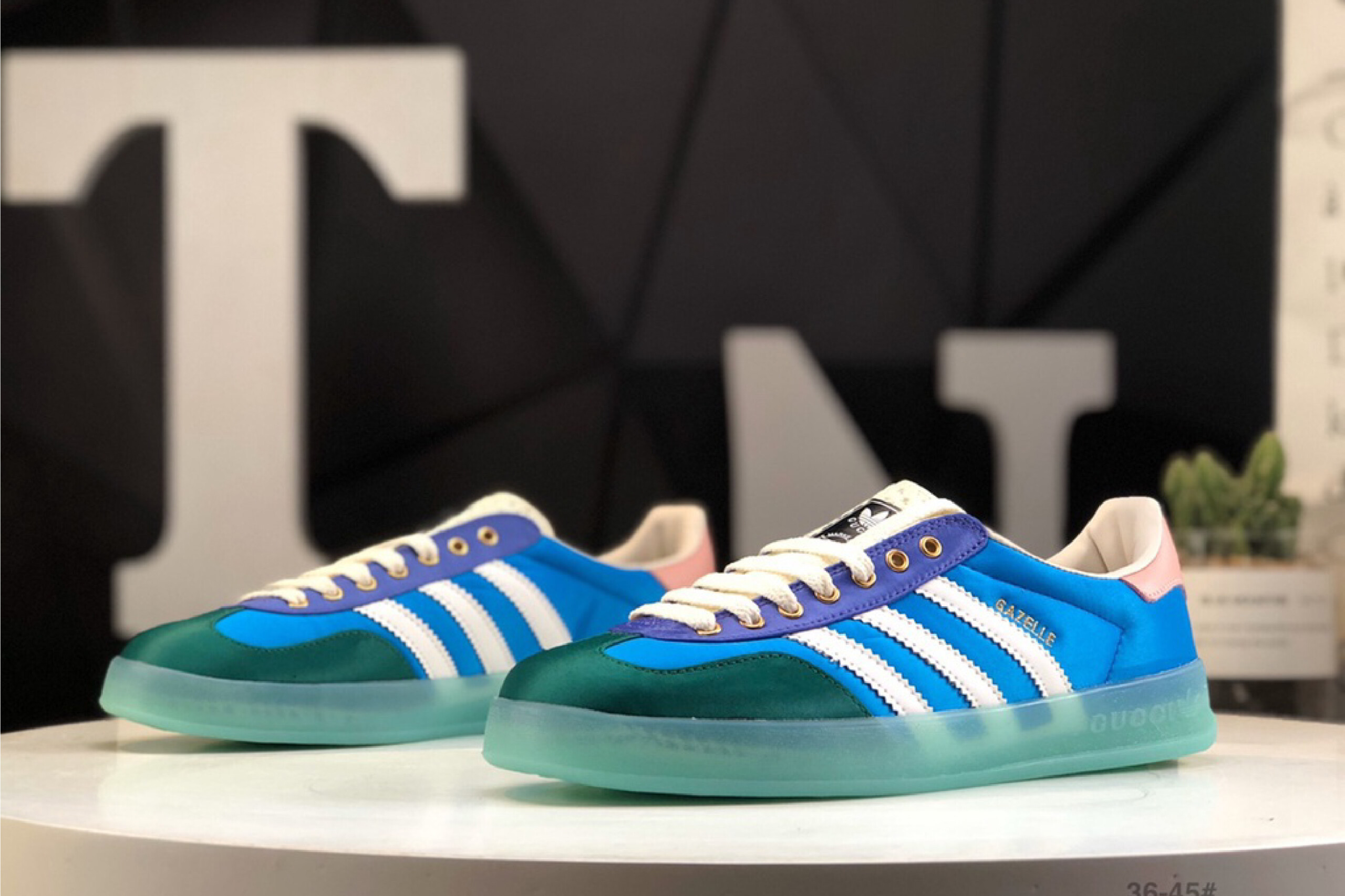 Adidas x gucci gazelle multicolor
