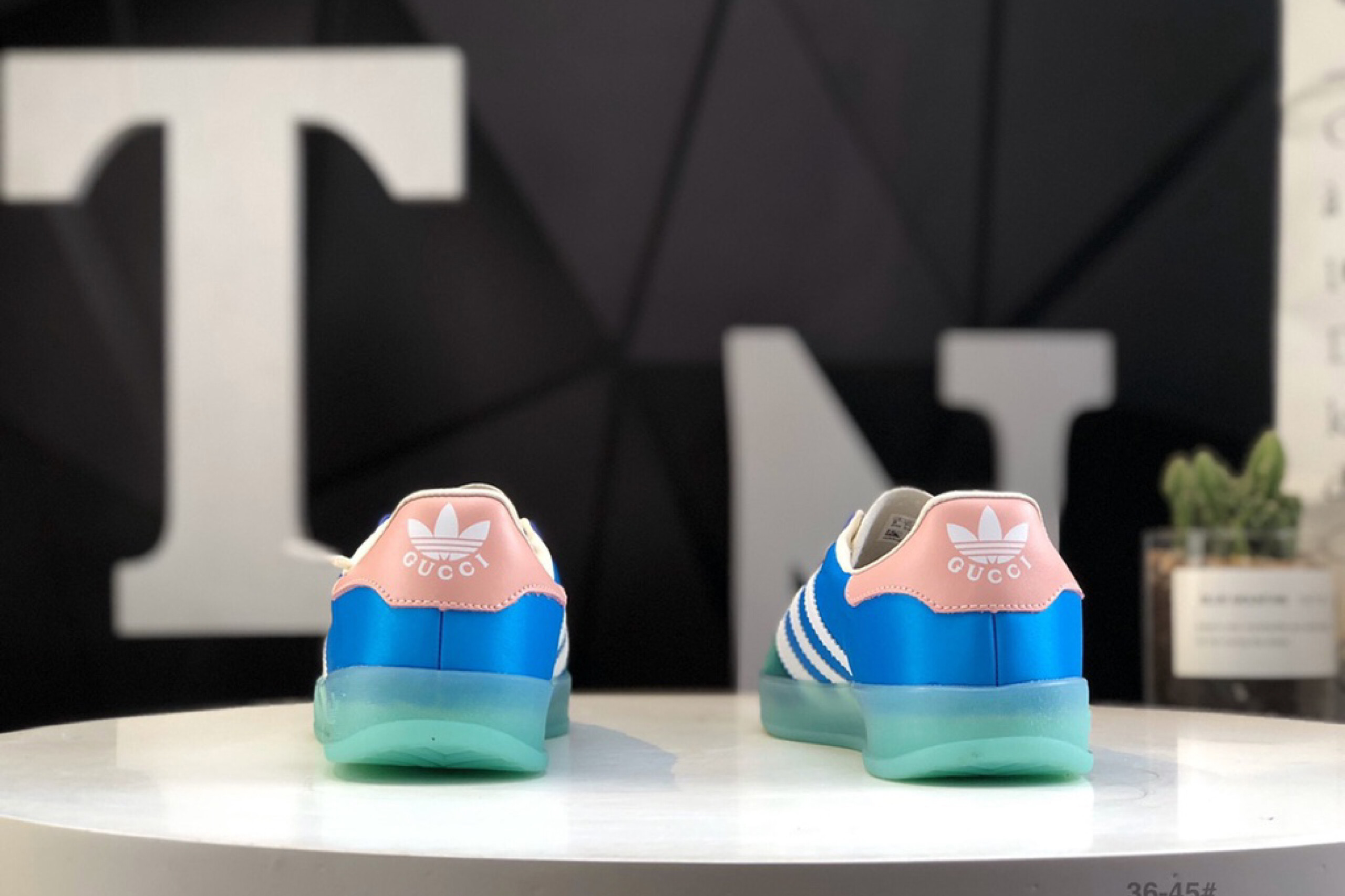 Adidas x gucci gazelle multicolor