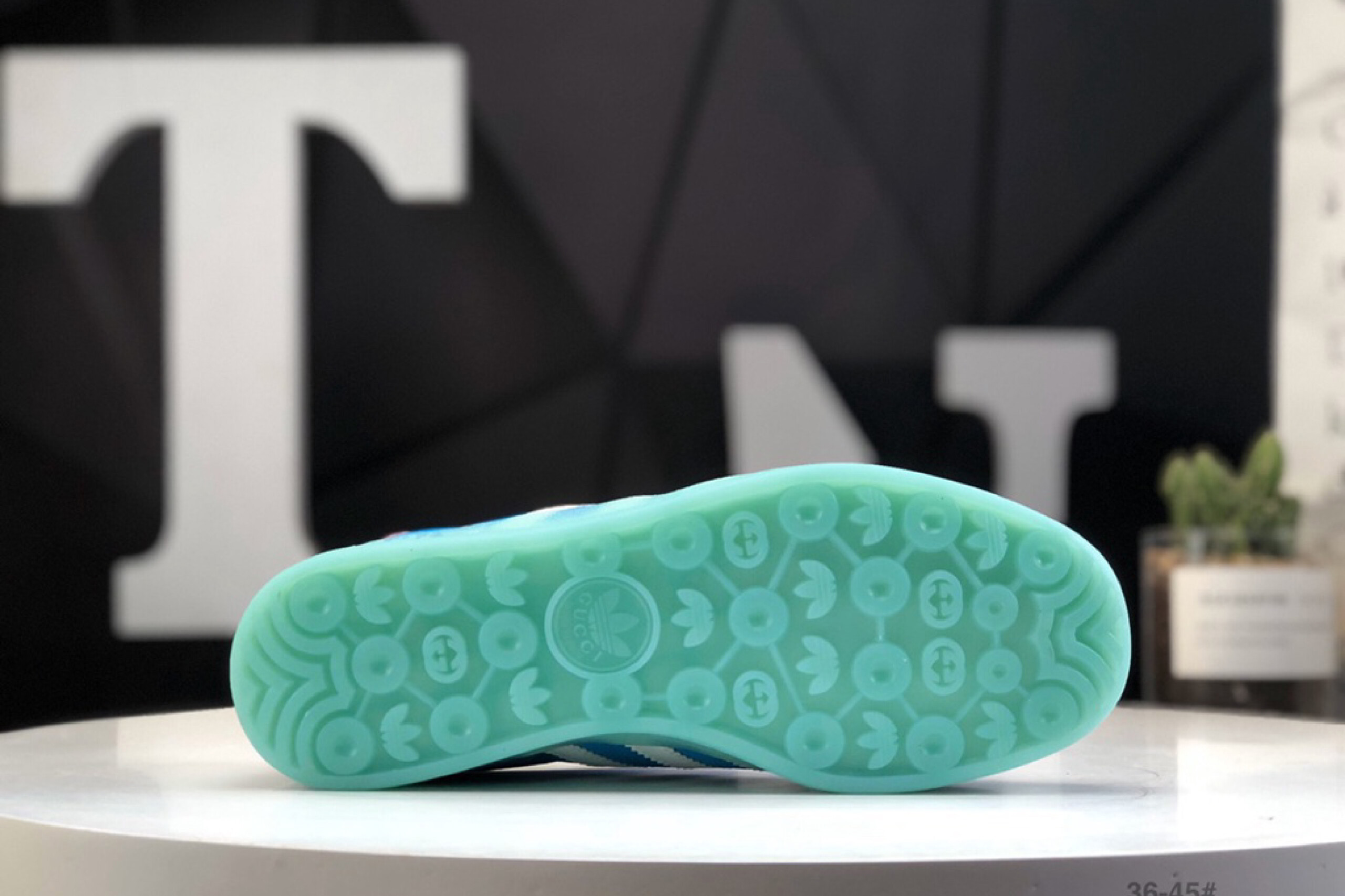 Adidas x gucci gazelle multicolor