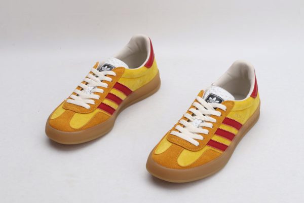 Adidas x gucci gazelle yellow
