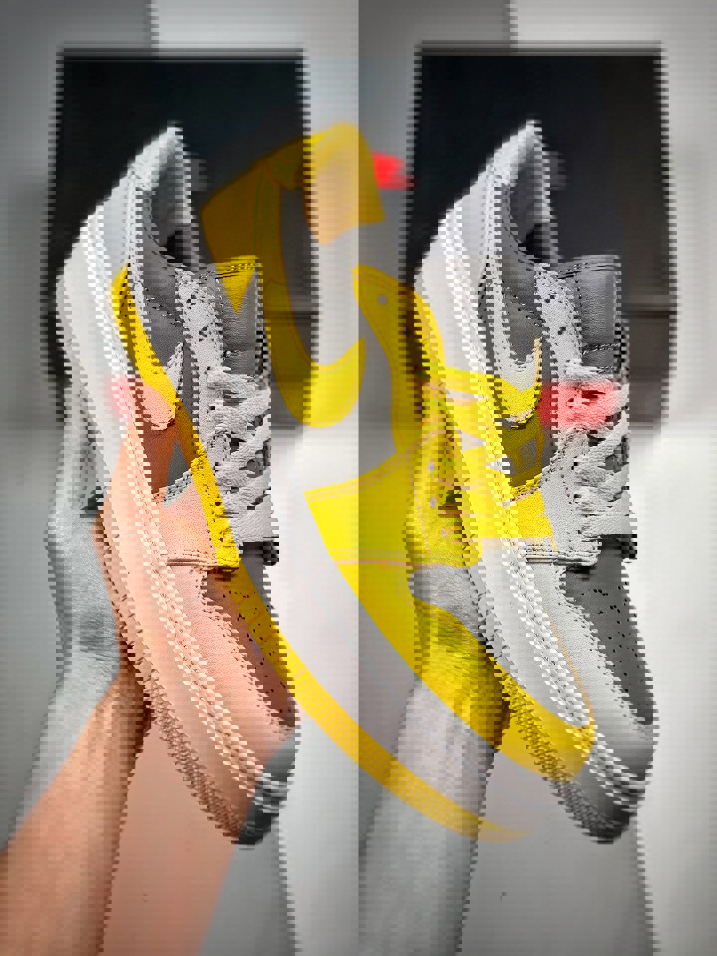 Air jordan 1 elevate low yellow and grey dh7004-017