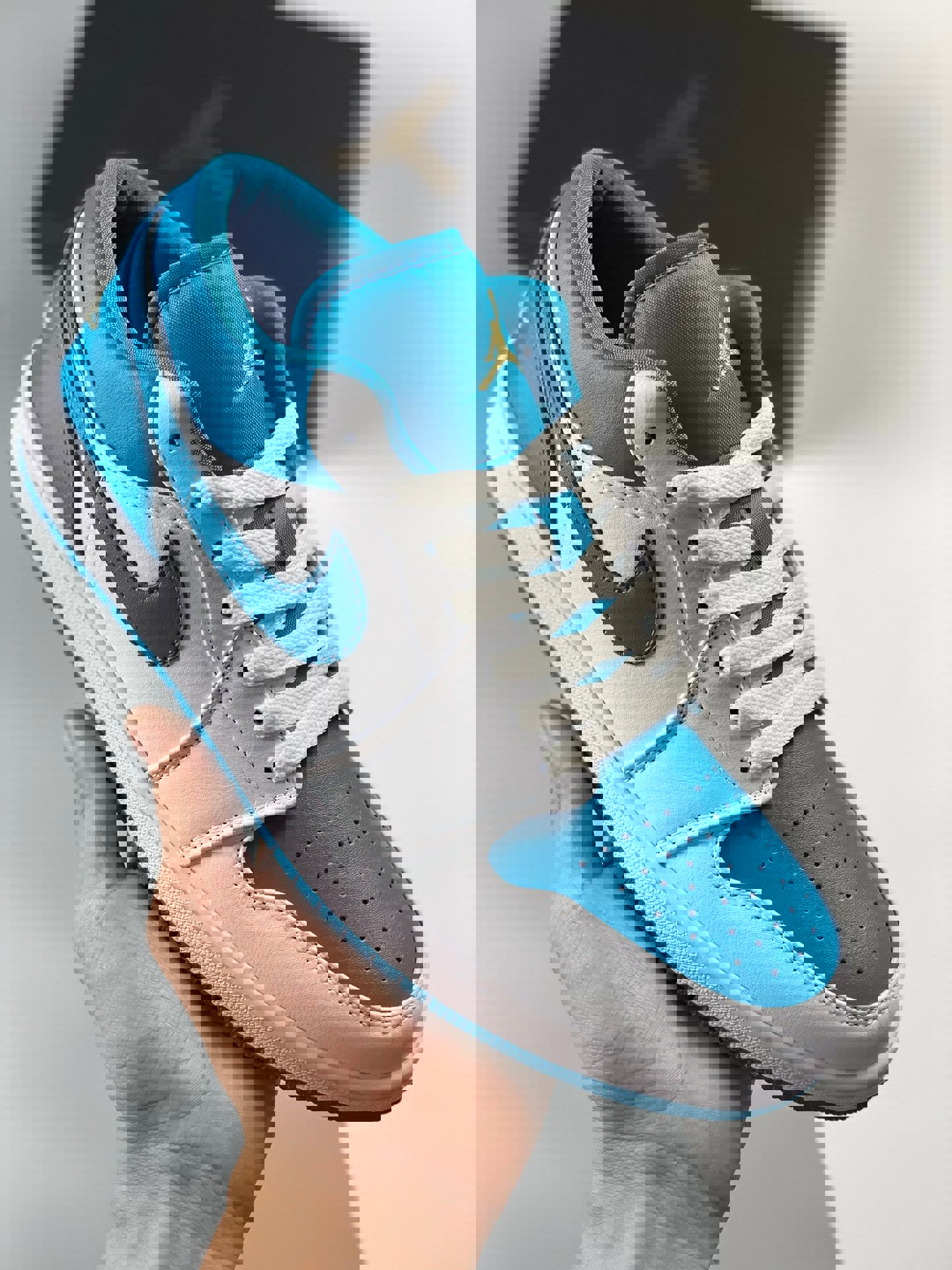 Air jordan 1 low aquatone white teal 553558-174