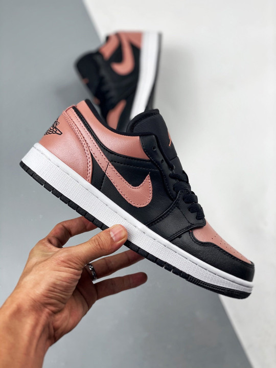 Air jordan 1 low black/crimson tint