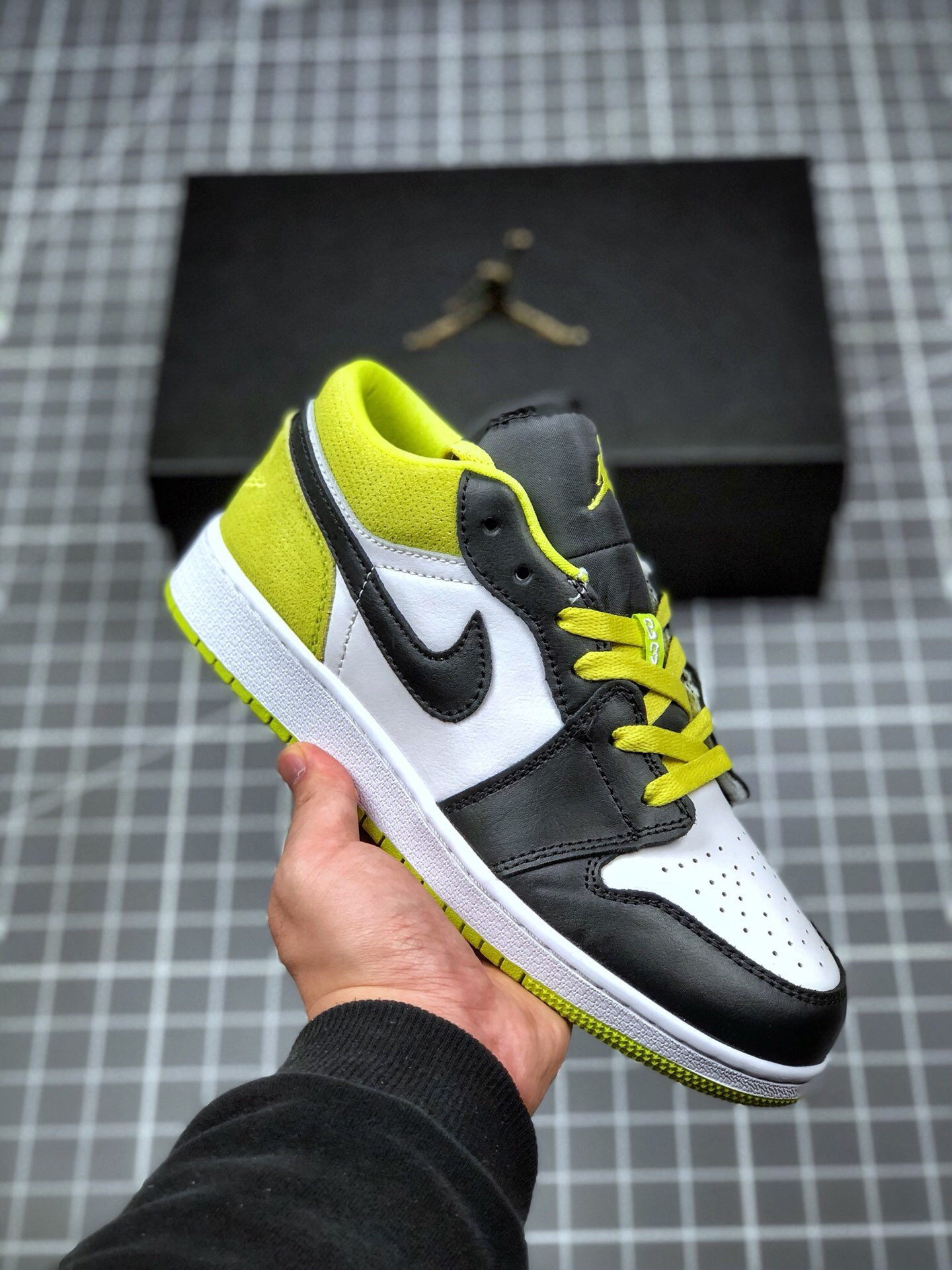 Air jordan 1 low black cyber ck3022-003
