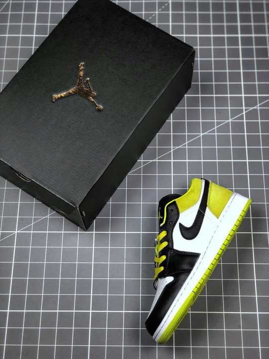 Air jordan 1 low black cyber ck3022-003