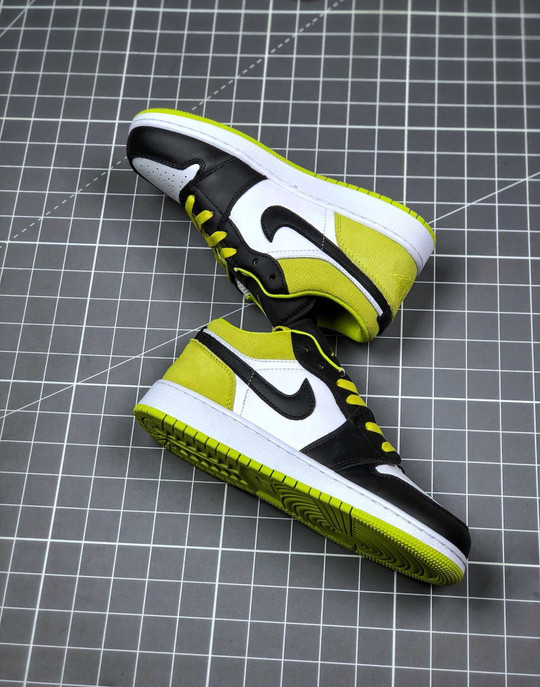 Air jordan 1 low black cyber ck3022-003