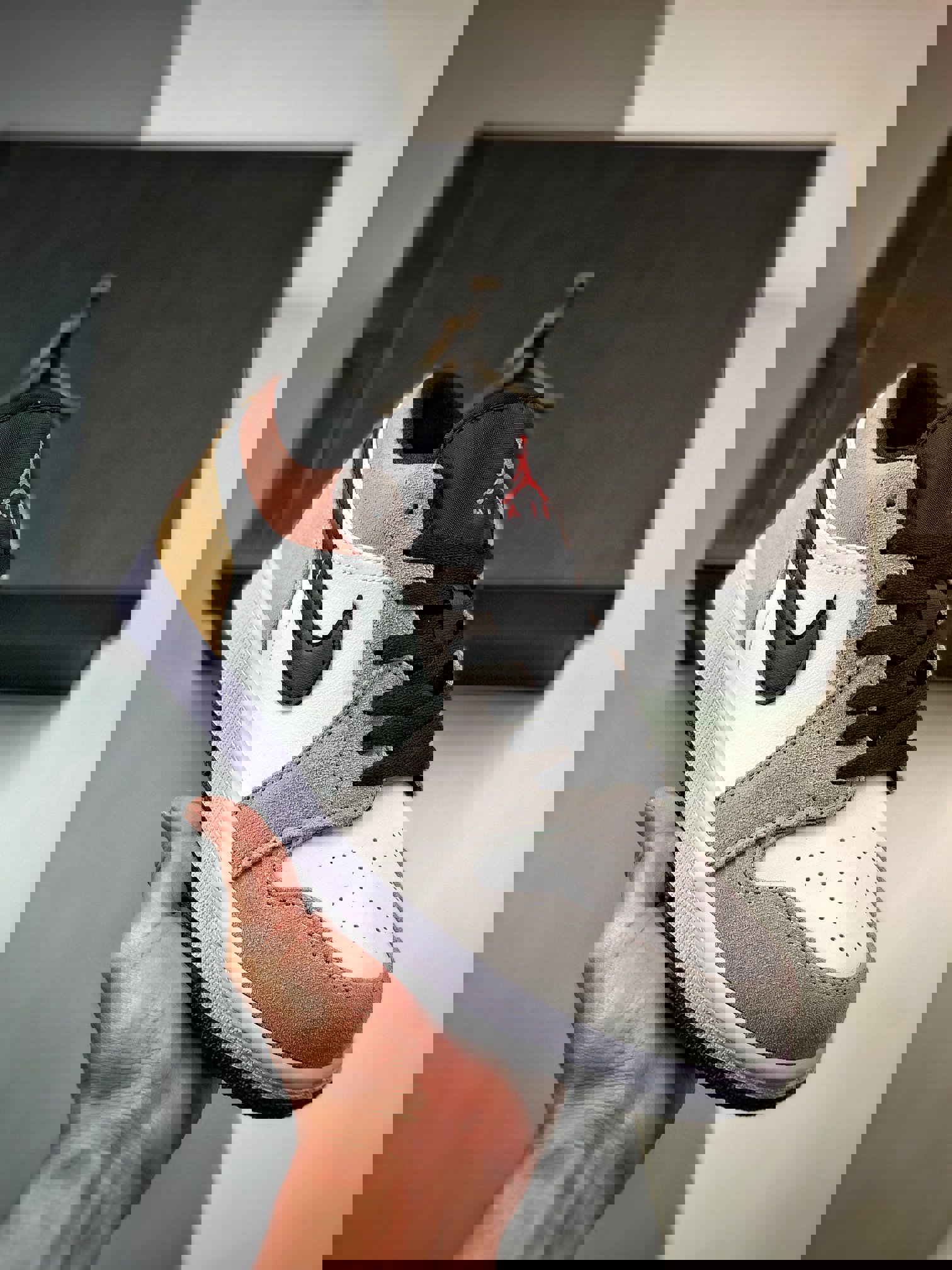 Air jordan 1 low black/magic ember-sundial-white dx4334-008