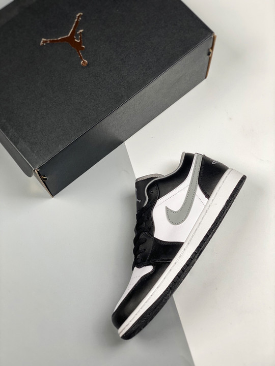 Air jordan 1 low black medium grey 553558-040