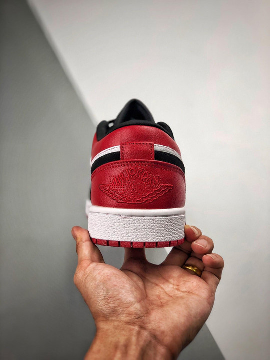 Air jordan 1 low black toe black red 553558-116