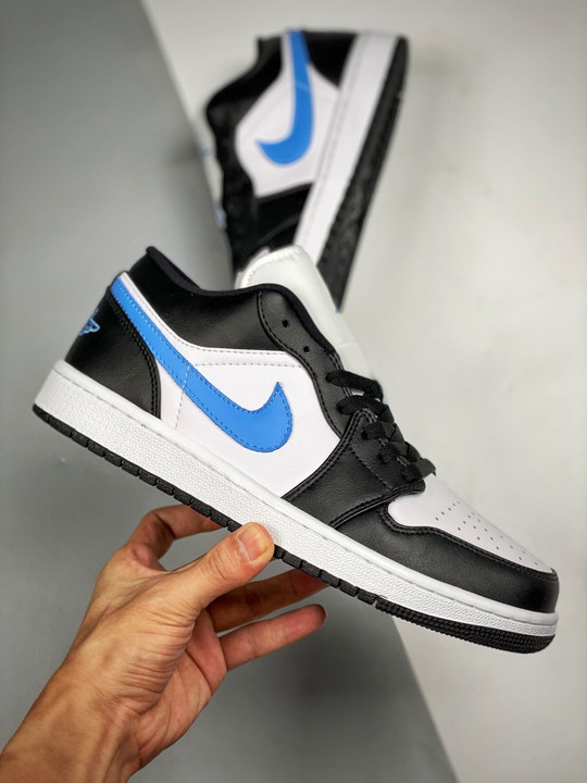 Air jordan 1 low black/university blue-white