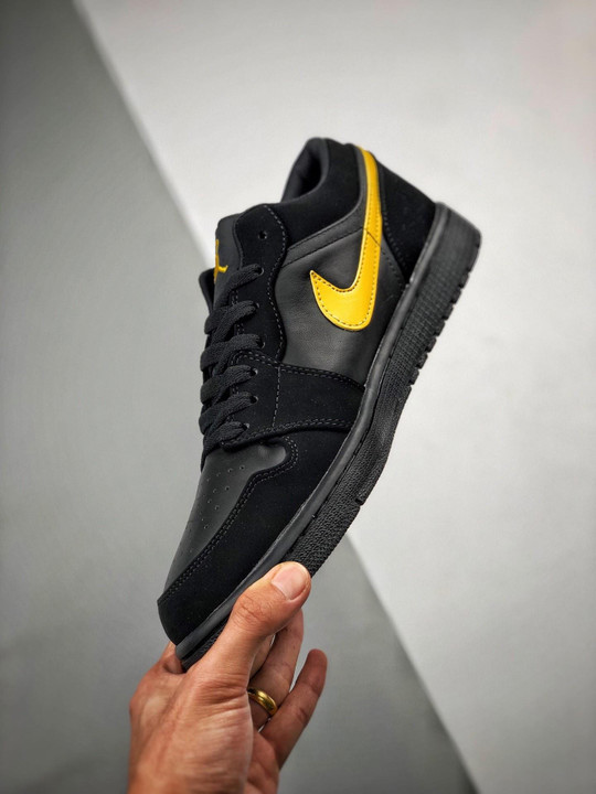 Air jordan 1 low black yellow 553558-071