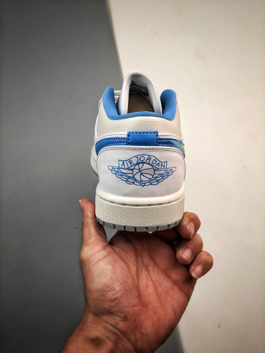 Air jordan 1 low born to flysail/university blue
