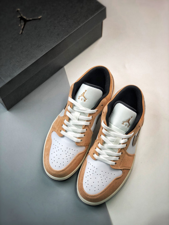 Air jordan 1 low brown elephant hemp/metallic gold-white-tan-black