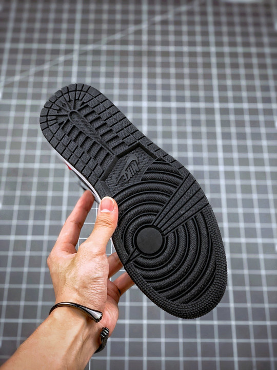 Air jordan 1 low brushstroke swoosh