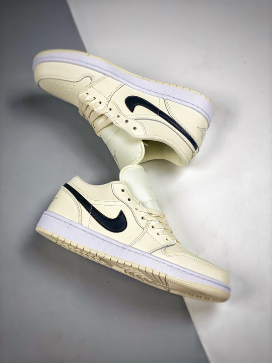 Air jordan 1 low coconut milk/black-white dc0774-121