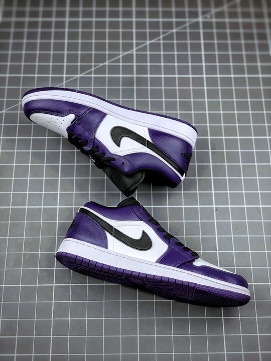 Air jordan 1 low court purple/white-black 553558-500