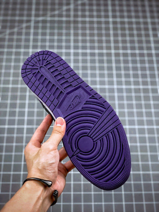 Air jordan 1 low court purple/white-black 553558-500